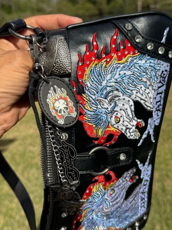 NWT Ed Hardy Black Shoulder Bag with Twin Unicorn Embroidery - Picture 10 of 10